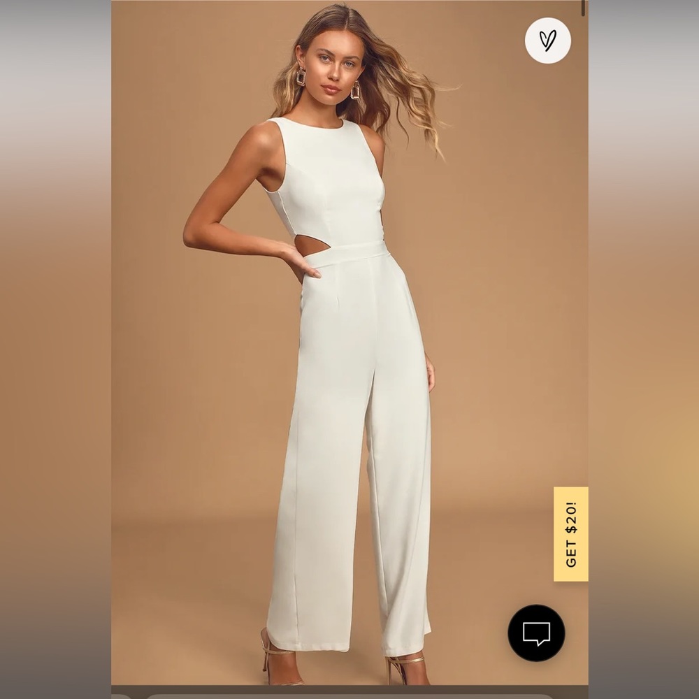 NWT Lulu’s Sleeveless Wide-Leg Cutout Jumpsuit